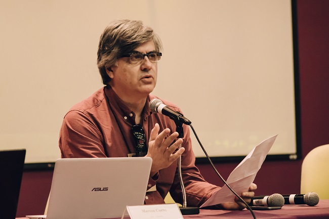 Marcos Cueto em palestra na COC