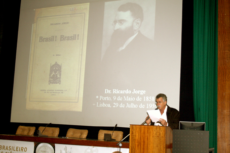 Pesquisador da Casa de Oswaldo Cruz faz conferência em Congresso de História das Ciências na Universidade de Coimbra