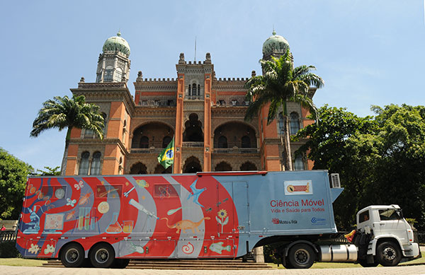 Projeto itinerante do Museu da Vida chega a Pinheiral (RJ)