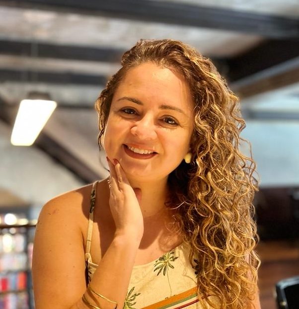 Imagem de perfil do pesquisador Angelina Pereira Silva