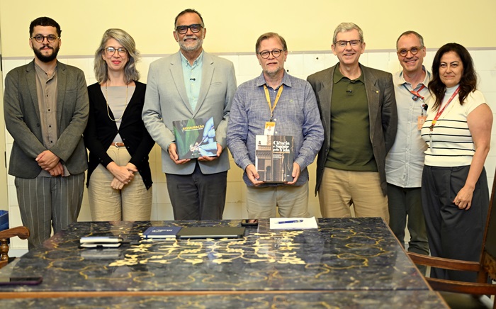 Comitiva do Iphan visita Fiocruz para discutir candidatura a Patrimônio Mundial