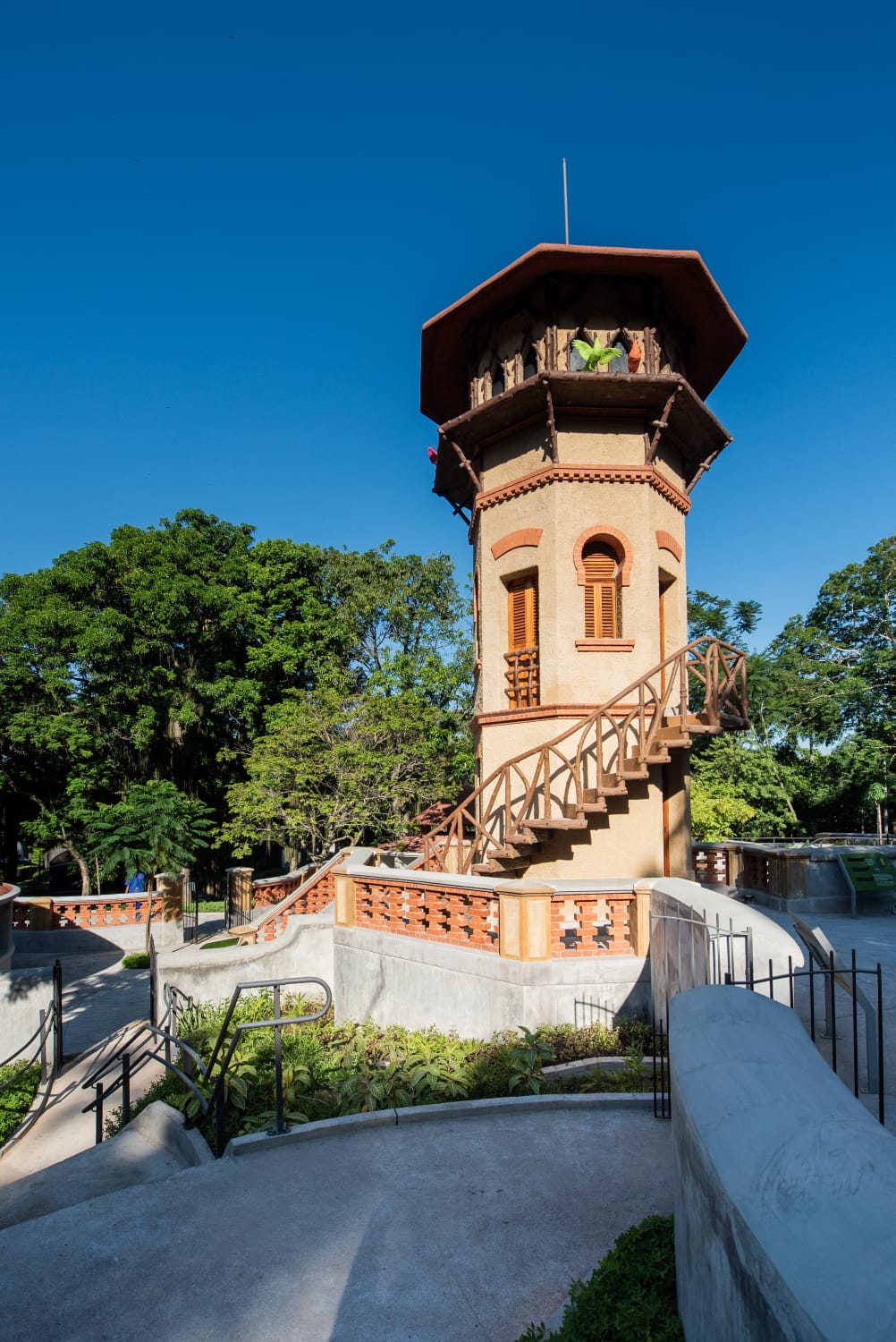 Restaurado, Pombal é aberto ao público com nova exposição no campus da Fiocruz